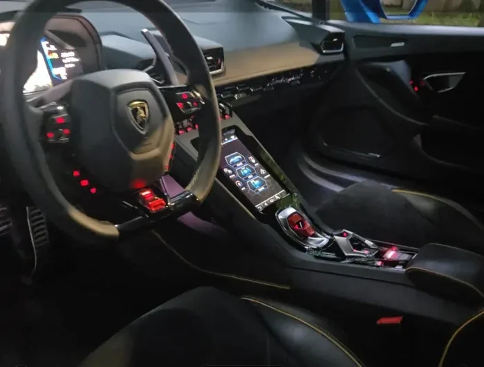 Lamborghini Huracan Evo Spyder — zdjęcie 3